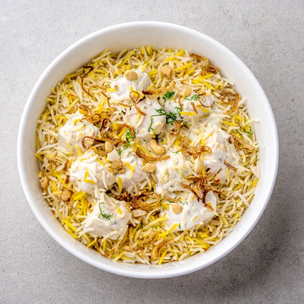 Chicken Dalcha Pulao with Mint Yoghurt